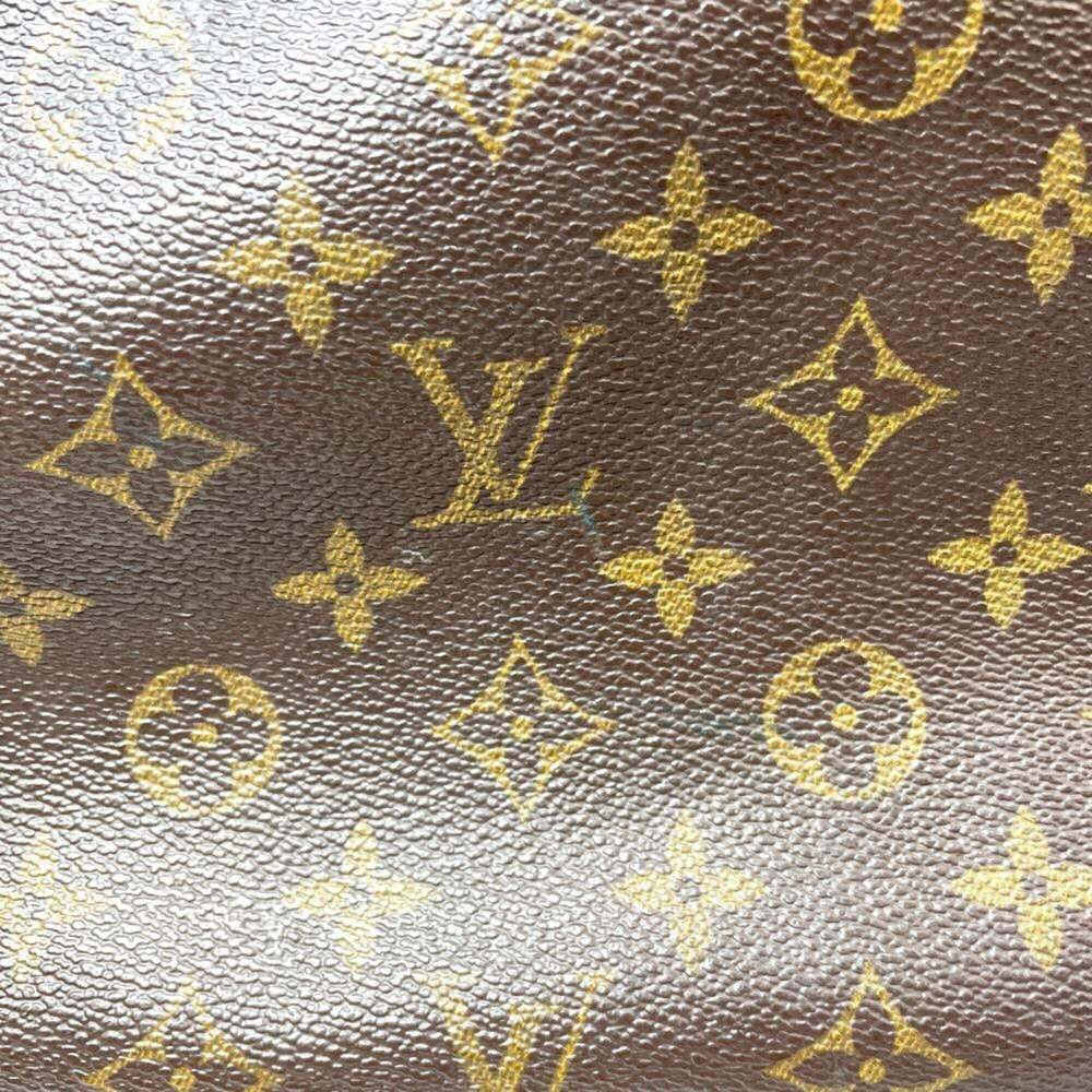 LOUIS VUITTON Brown Monogram Canvas Tote Bag - Picture 8 of 9